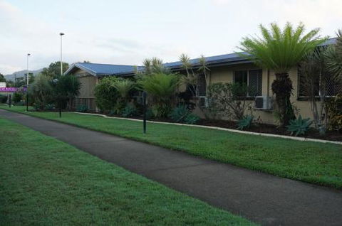 YAL Cairns A Motel That Makes A Difference - Accommodation Gold Coast 4