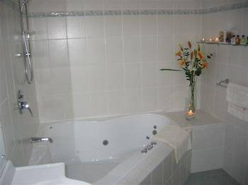 Jerimuda B & B - Gold Coast 4U 0
