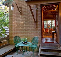 Cherrytree Cottage - Gold Coast 4U