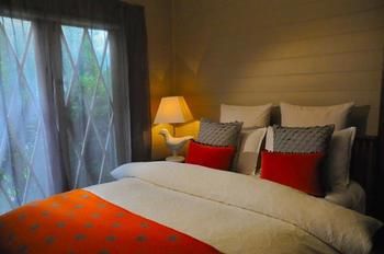 Acorn & Chestnut Hepburn Springs - 1 Gold Coast 4