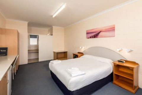 Blue Seas Motel - Accommodation Gold Coast 0