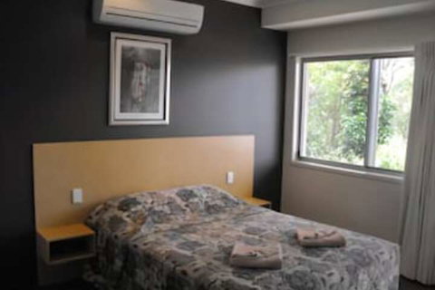 Victory Hotel Motel - 1 Gold Coast 2