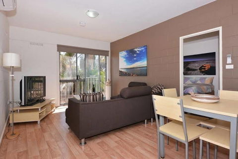 The Palm Apartments Whyalla - Gold Coast 4U 1