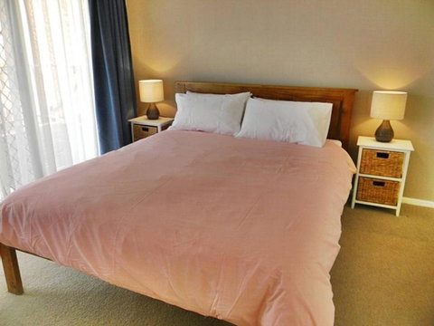 LIFES A BEACH - Accommodation Gold Coast 1