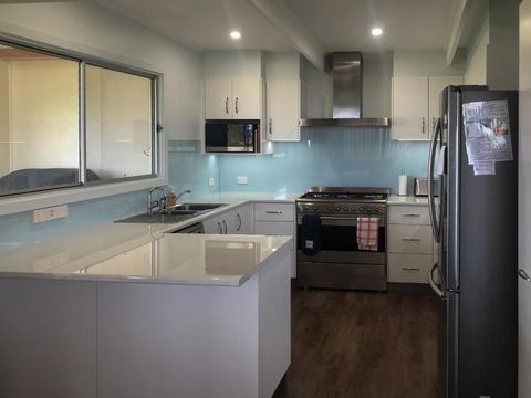 Longbeach House - Gold Coast 4U 5