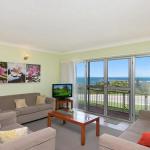 Northshore Unit 3 Overlooking Duranbah Beach & The Tweed River - Gold Coast 4U 1