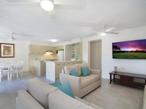 Woobera Unit 14 On The Hill Overlooking Tweed Heads & Coolangatta - Gold Coast 4U 2