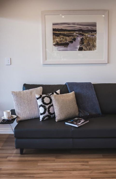 Russell House - Accommodation Gold Coast 6
