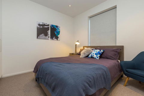 Bridge View Apartments - Accommodation Gold Coast 3