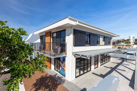 Bridge View Apartments - Accommodation Gold Coast 6