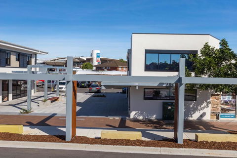 Bridge View Apartments - Accommodation Gold Coast 5
