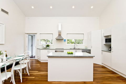 Shells Coastal Beach House - Accommodation Gold Coast 6