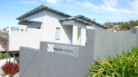 Stylish Holiday Unit - Accommodation Gold Coast 6