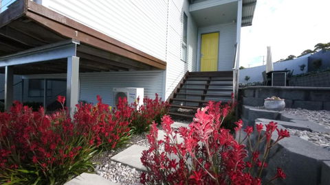 Stylish Holiday Unit - Accommodation Gold Coast 3
