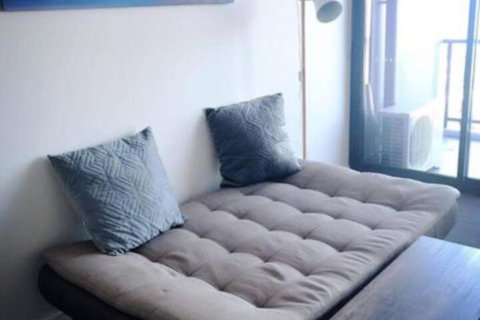 Luxury Apt With 2BR Plus 2Bath - 1 Gold Coast 6