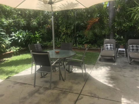 Jimmys Shout Pet Friendly - Accommodation Gold Coast 1