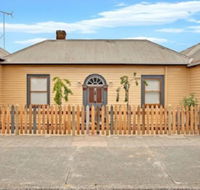 Robinson Cottage - Accommodation Gold Coast