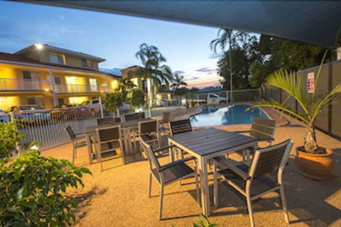 Harbour Sails Motor Inn - Accommodation Gold Coast 3