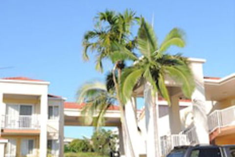 Harbour Sails Motor Inn - Accommodation Gold Coast 1