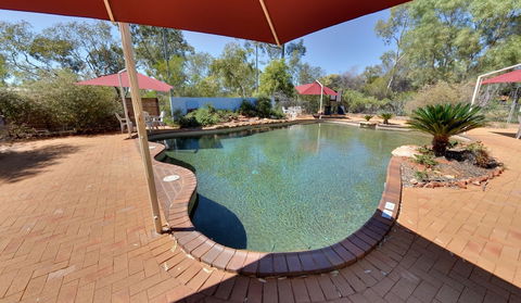 Kings Canyon Resort - 1 Gold Coast 6