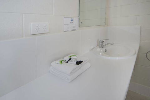 Victor Harbor City Inn - 1 Gold Coast 7