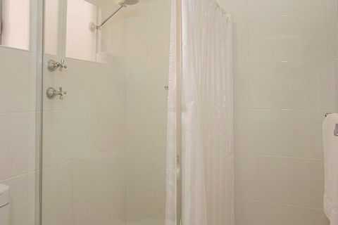 Victor Harbor City Inn - 1 Gold Coast 3