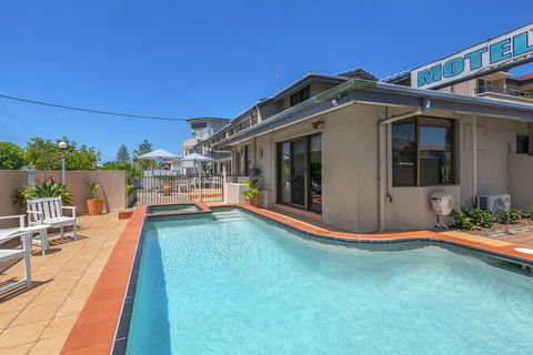 Camden Motor Inn - Gold Coast 4U 5