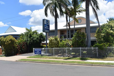 Best Western Ambassador Motor Lodge - Accommodation Gold Coast 2