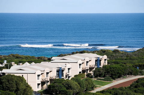 Margarets Beach Resort - Accommodation Gold Coast 2
