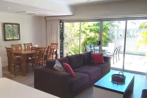 Le Court Villas - Accommodation Gold Coast 5