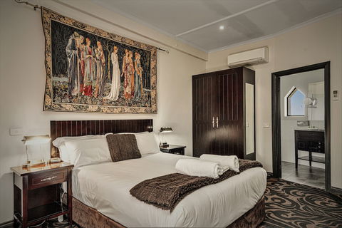 Kryal Castle - Accommodation Gold Coast 3