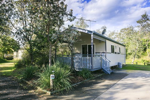 Reflections Holiday Parks Mylestom - Gold Coast 4U 5