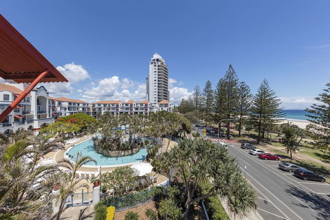 Oaks Gold Coast Calypso Plaza Suites - Accommodation Gold Coast 3