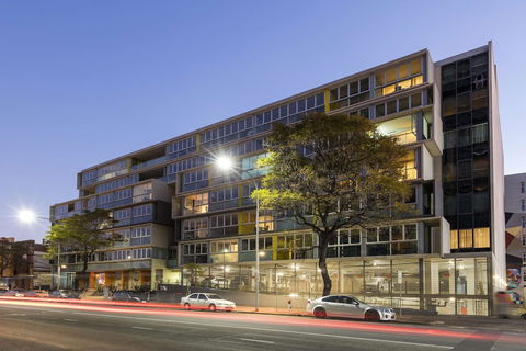IStay Precinct Adelaide - Accommodation Gold Coast 1