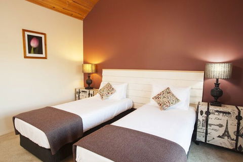Beechworth Cedar Cottages - Accommodation Gold Coast 3