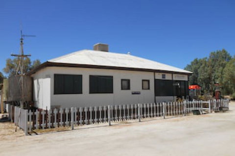 Hamelin Pool Caravan Park - 1 Gold Coast 0