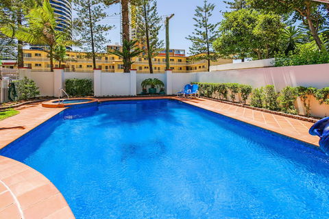The Ritz Resort - Accommodation Gold Coast 0