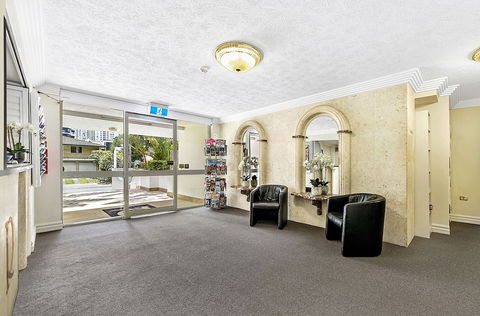 The Ritz Resort - Accommodation Gold Coast 2