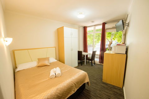 Jacksons Motor Inn - Accommodation Gold Coast 6