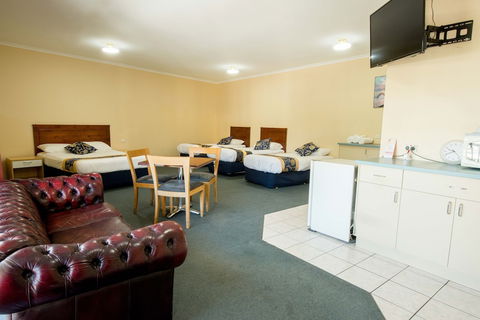 Jacksons Motor Inn - Accommodation Gold Coast 5