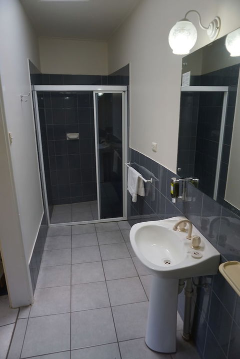 Jacksons Motor Inn - Accommodation Gold Coast 4