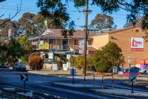 Aussie Settler Motel - Accommodation Gold Coast 0