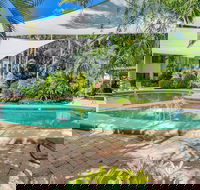 Beachfront Apartments on Trinity Beach - Accommodation Gold Coast