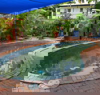 Coconut Grove Holiday Apartments - Accommodation Gold Coast
