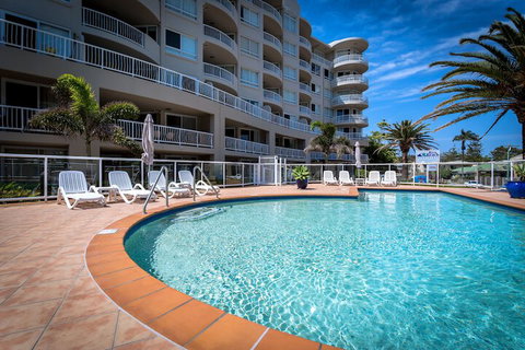 Kirra Beach Apartments - Accommodation Gold Coast 1