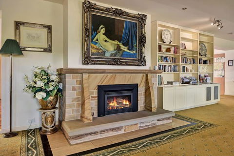 Bundanoon Lodge - Gold Coast 4U 3