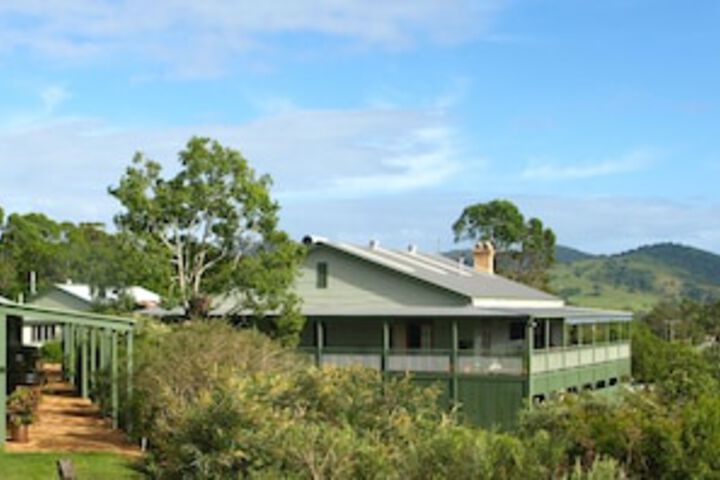 Amamoor QLD Accommodation Gold Coast