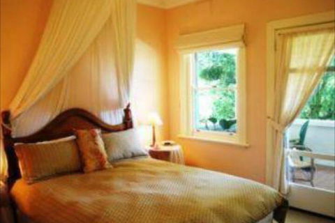 Woodford Of Leura Bed & Breakfast - 1 Gold Coast 5
