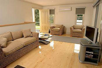 Ballarat Miners Cottages - Gold Coast 4U 0