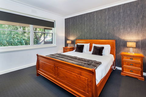 Lake Wendouree Luxury Apartments On Webster - Gold Coast 4U 1